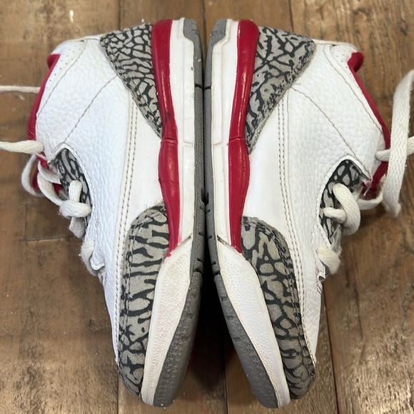 Nike Jordan retro 3 cardinal red sneakers - Picture 11 of 12